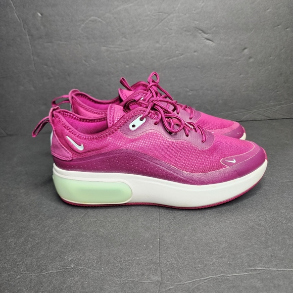 Women's Nike Air Max Dia Purple AQ4312-600 Size 7.5 - Picture 3 of 8